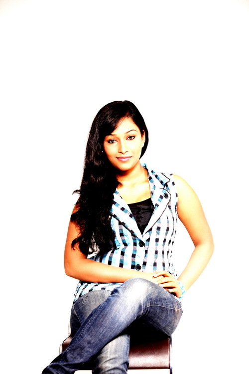 Swathi New Actress Photo Shoot Stills | Picture 102258
